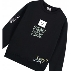 아크네 스프리블 맨투맨