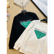 보테가베네타 삼각 배색 로고 맨투맨