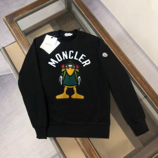 몽클레어 로고 패치 몬덕 프린트 맨투맨