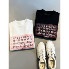 메종마르지엘라 핑크탑 맨투맨