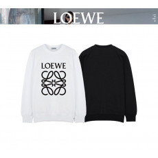 로에베 빅로고 가슴 맨투맨