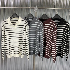 미우미우 브이 트임 카라 니트