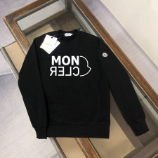 몽클레어 리버스 레터링 맨투맨