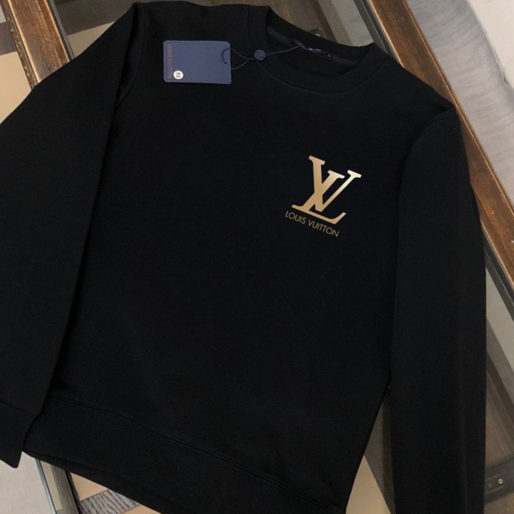 루이비통 금빛 로고 맨투맨