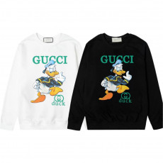 구찌 거만한 도날드덕 맨투맨