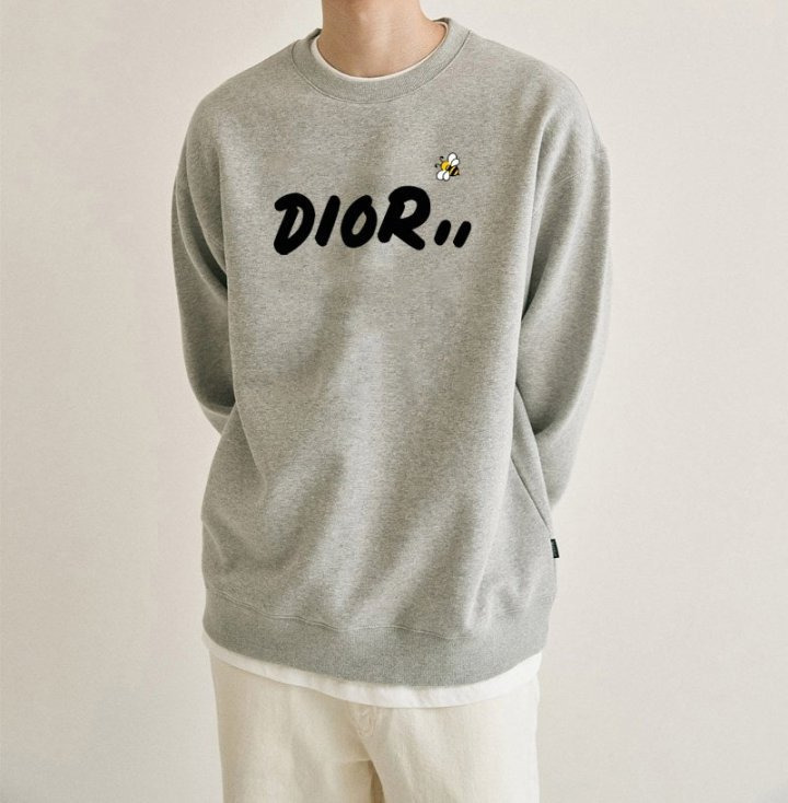 디올 미니 벌 레터링 맨투맨