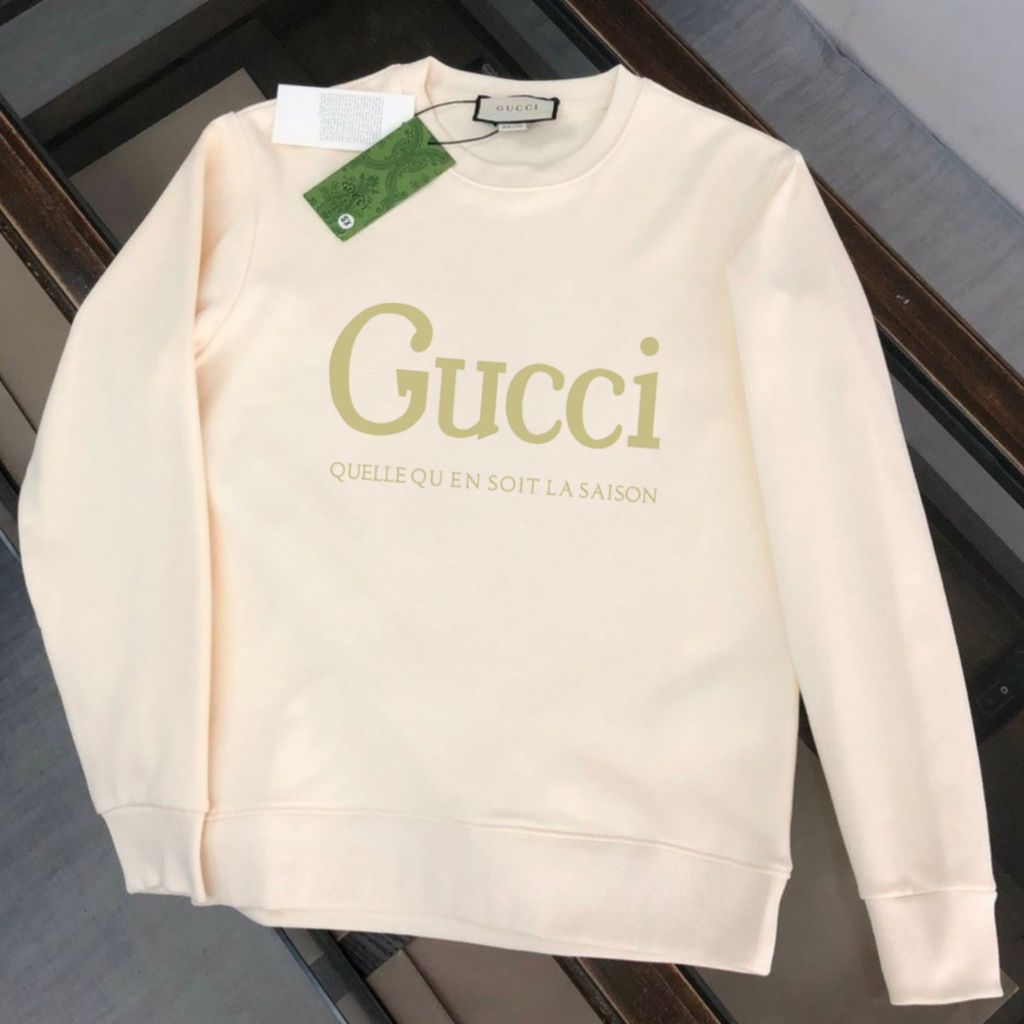 구찌 골드 로고 맨투맨