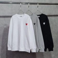 꼼데가르송 플레이 하트 와펜 베이직 맨투맨