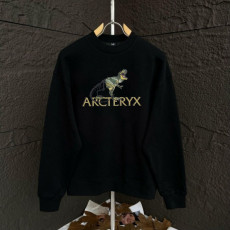 아크테릭스 티라노 맨투맨