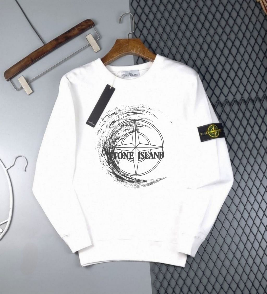 스톤아일랜드 타이푼 맨투맨