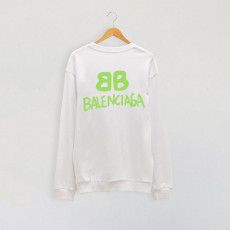 발렌시아가 그린 빅 BB 페인팅 맨투맨