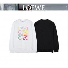 로에베 컬러풀 로고 맨투맨