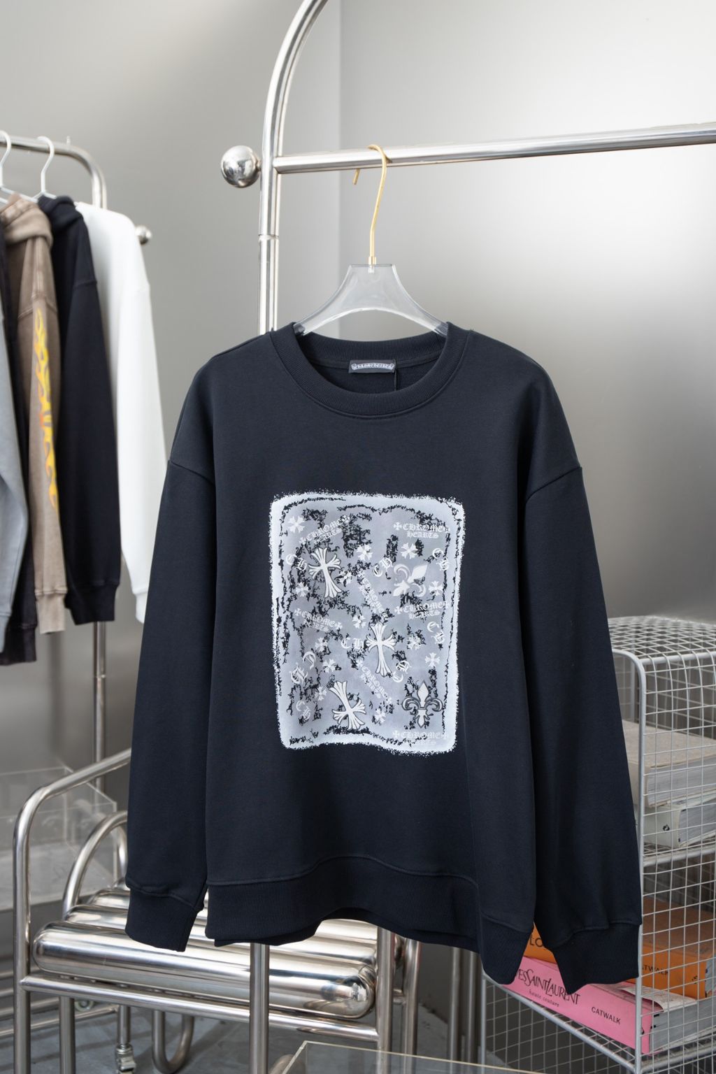 크롬하츠 사각 아르페지오 맨투맨