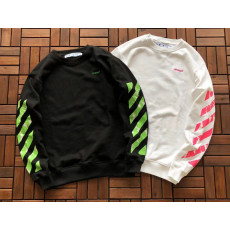 오프화이트 문 카메라 어로우 맨투맨