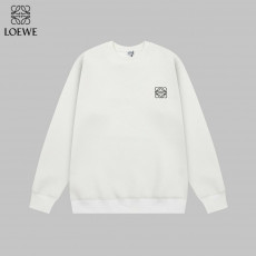 로에베 기본 자수 맨투맨