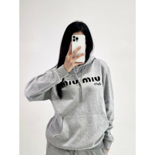 미우미우 클럽 로고 후드티