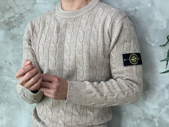 스톤아일랜드 램스울 꽈베기 니트