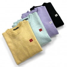 아크네 레드 & 화이트 패치 라운드 니트