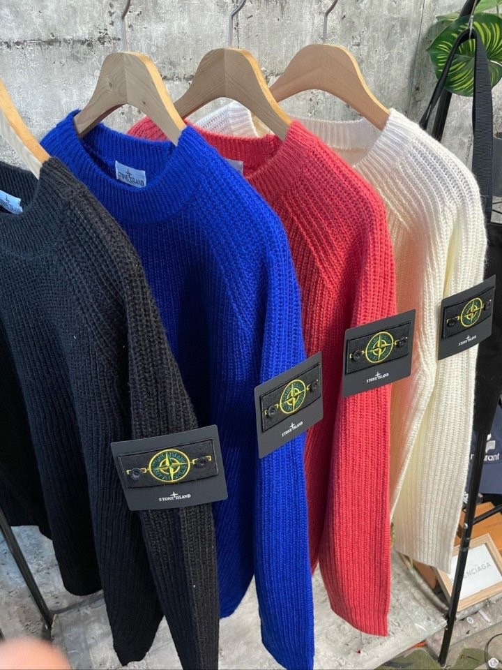 스톤아일랜드 나그랑 하찌 와펜 니트