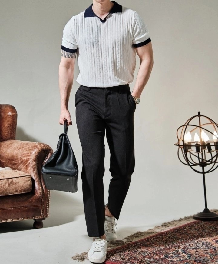 로로피아나 이태리 린넨 반팔 카라 니트