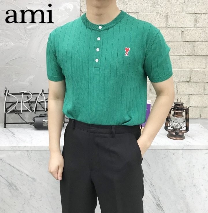 아미 스몰 하트 머슬핏 버튼 반팔 니트