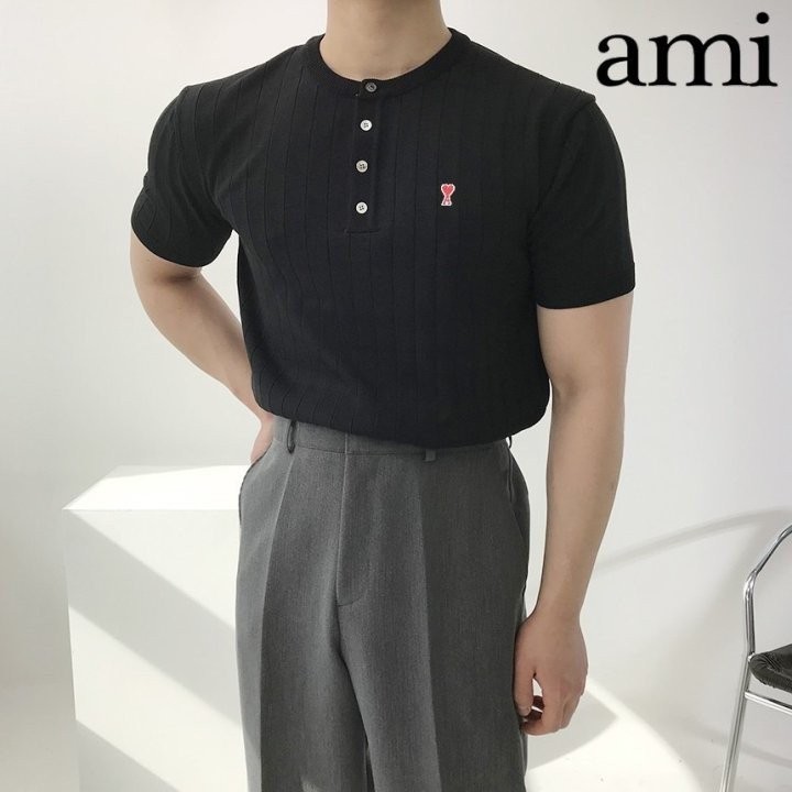 아미 스몰 하트 머슬핏 버튼 반팔 니트