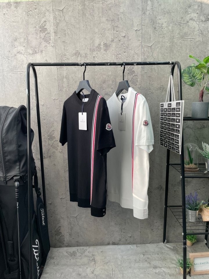 몽클레어 삼선 라인 반팔 니트