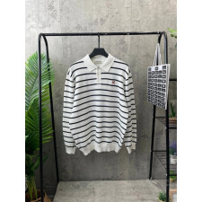 메종키츠네 스트라이프 카라 니트