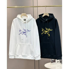 아크테릭스 X 팔라스 콜라보 후드티