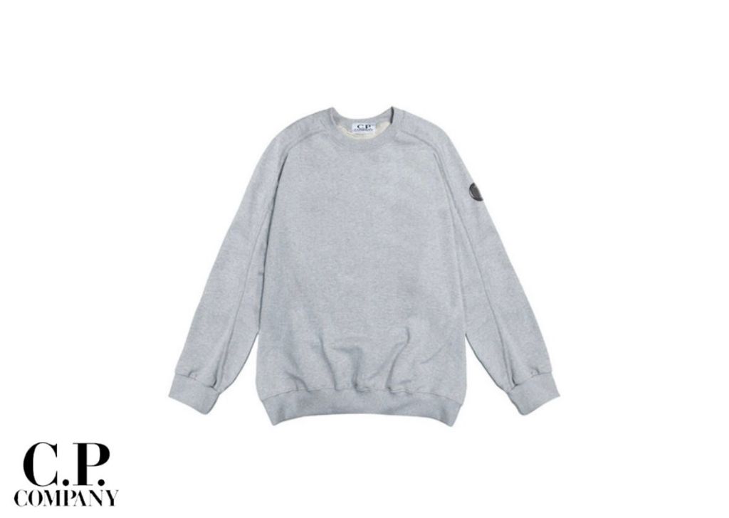 CP컴퍼니 절개 오버핏 라운드 맨투맨