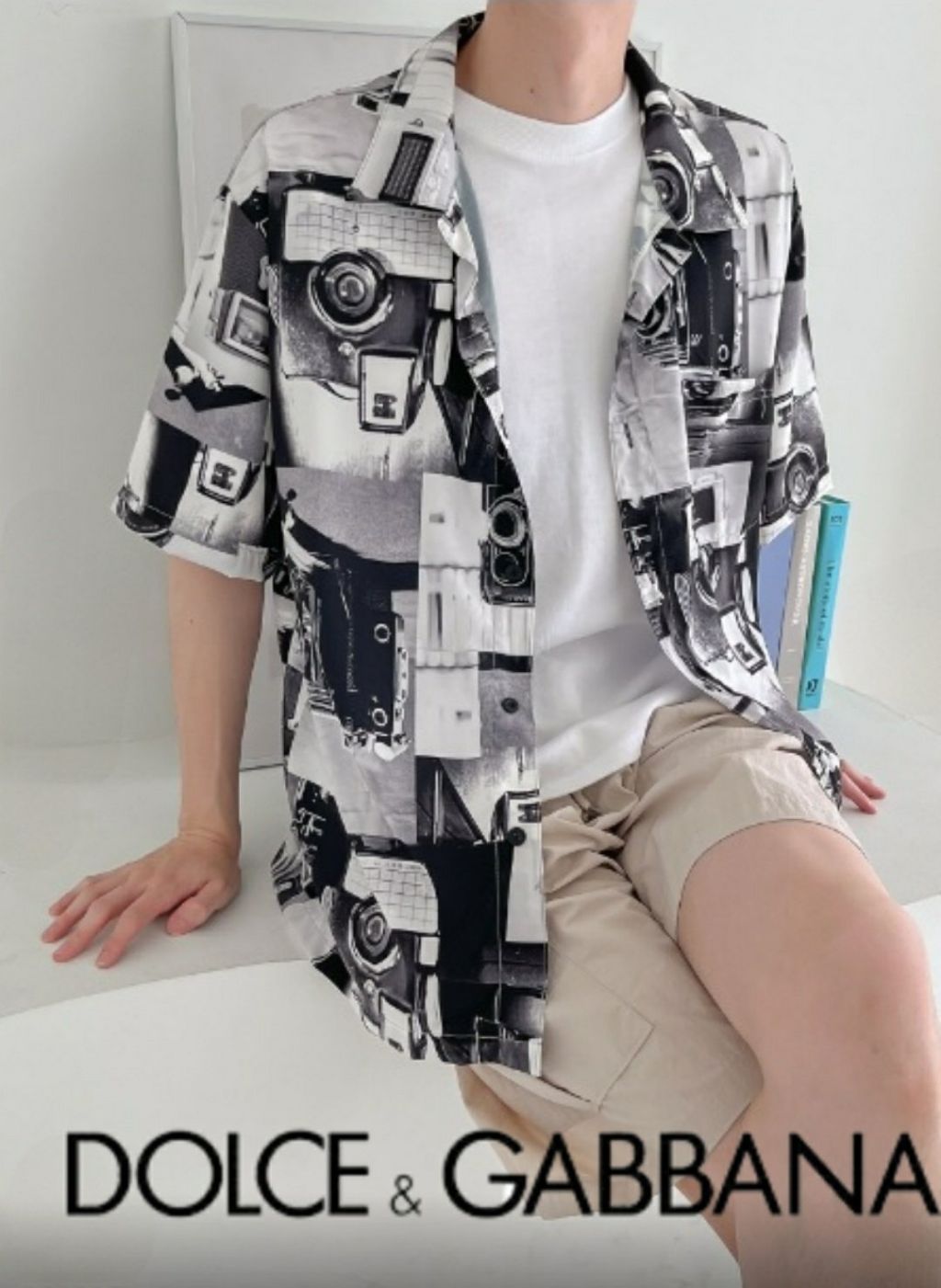 돌체앤가바나 카메라 디지털 반팔 셔츠
