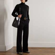 구찌 GG 터틀넥 니트