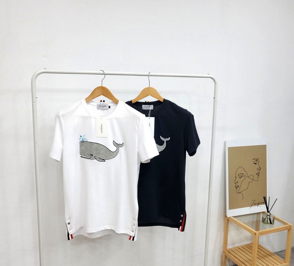 톰브라운 웨일 반팔티