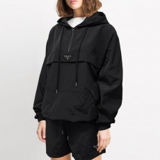 프라다 여성 플레이트 후드 아노락