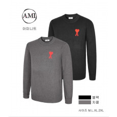 아미 가슴 자수 니트