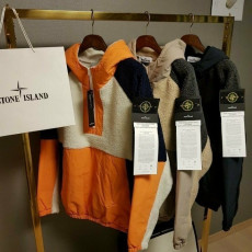 스톤아일랜드 양털 아노락 배색 패딩