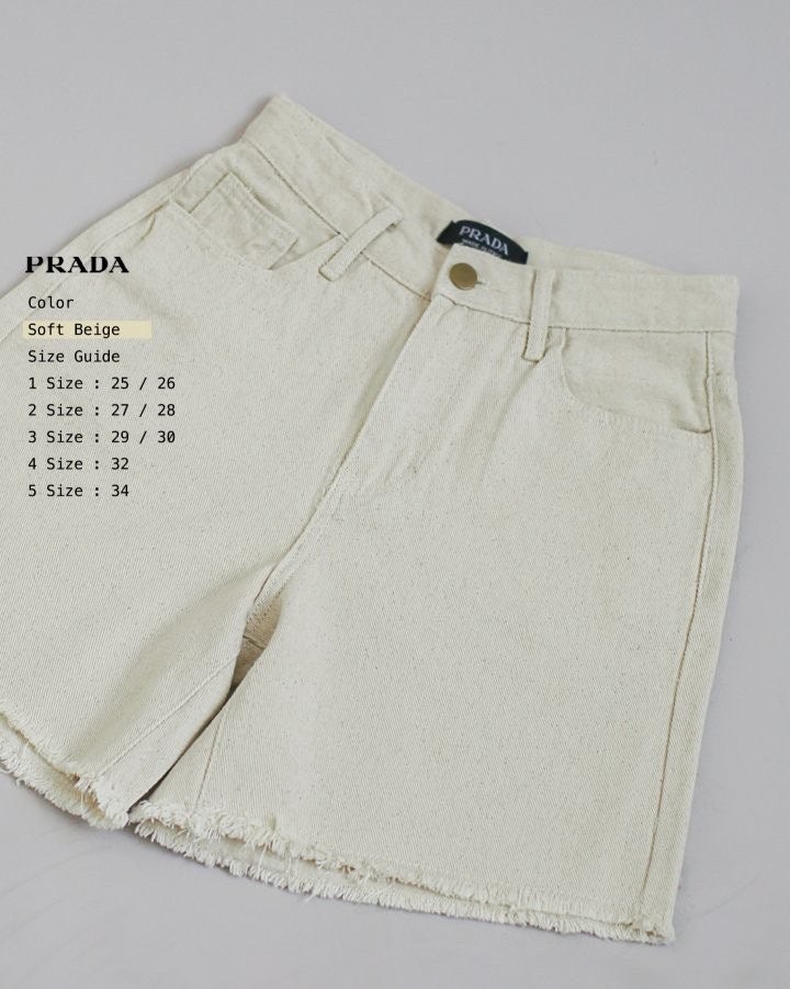 프라다 여성 소프닝 하프 반바지