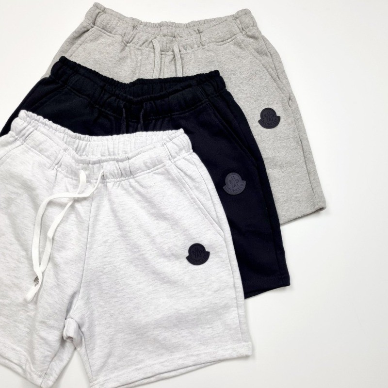 몽클레어 블랙 와펜 쭈리 반바지