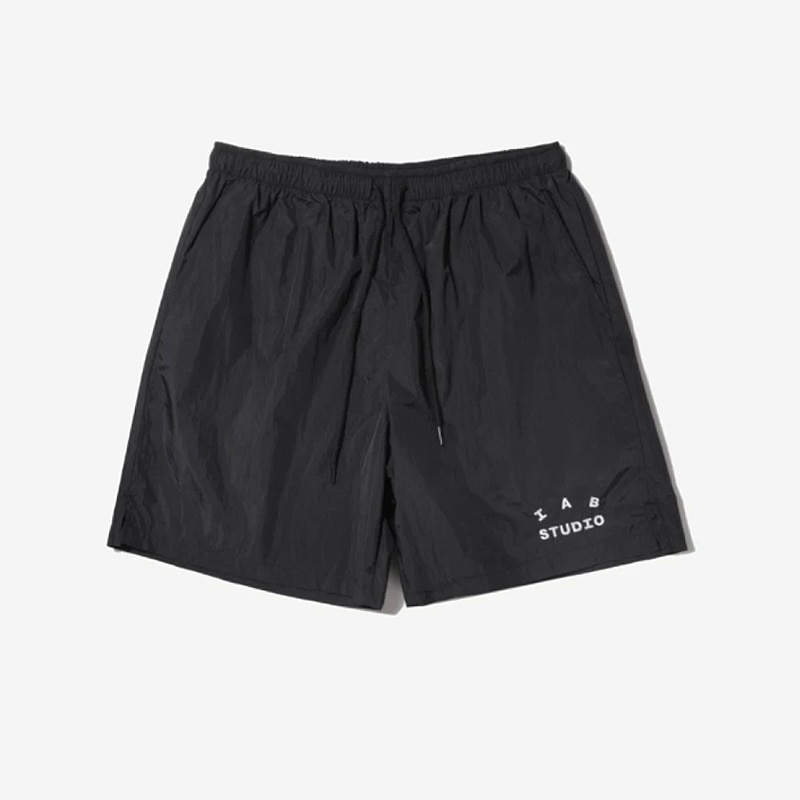 아이앱 스튜디오 비치 반바지