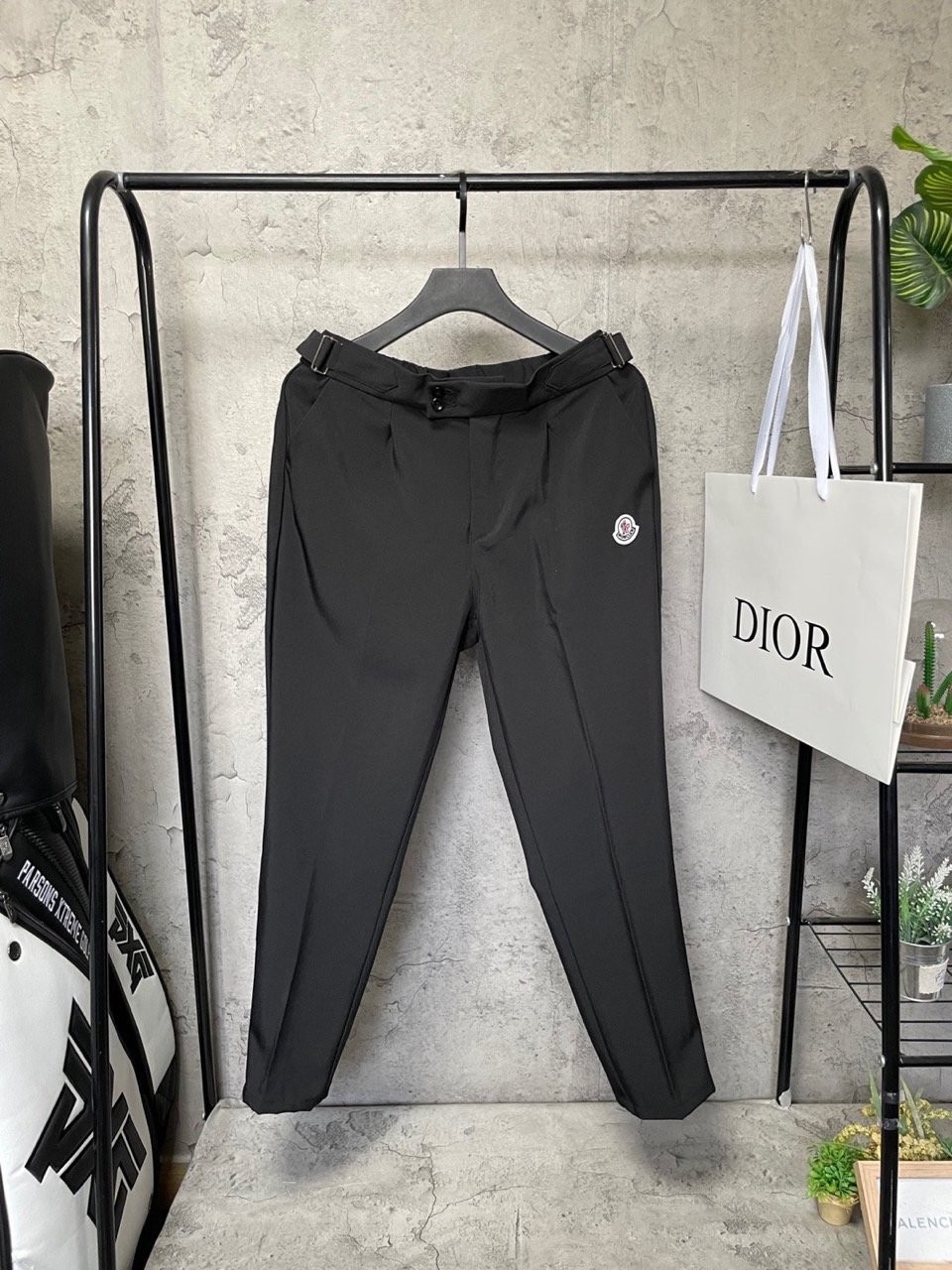 몽클레어 밴딩 벨티드 9부 팬츠 (바지)