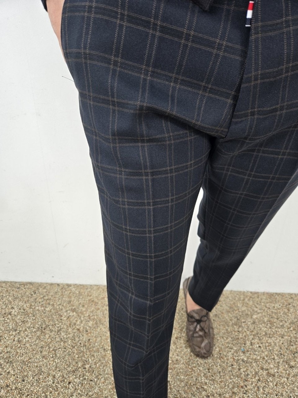 톰브라운 체크 슬렉스 네이비 (바지)