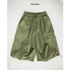 프라다 여성 릿핏 버뮤다 반바지