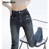 미우미우 여성 로고 절개 부츠컷 데님 청바지