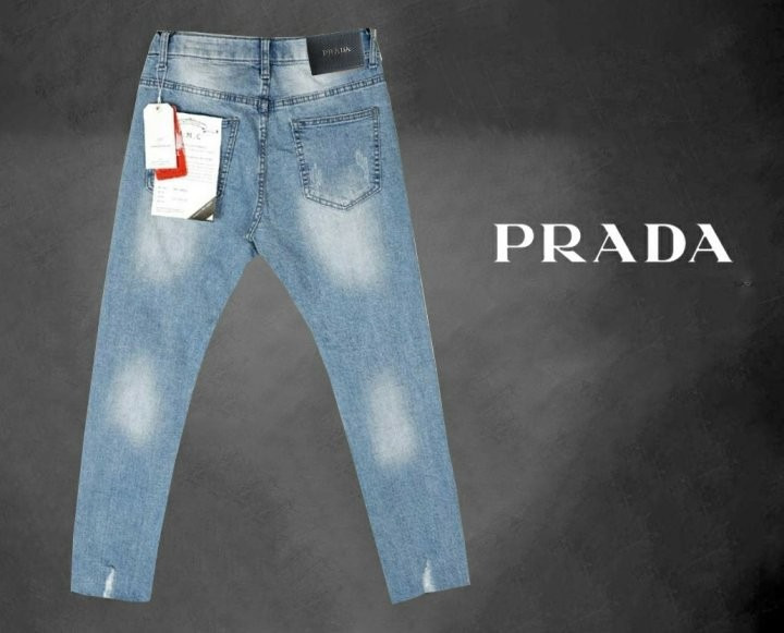 프라다 다트 디스트로이드 워싱진 청바지