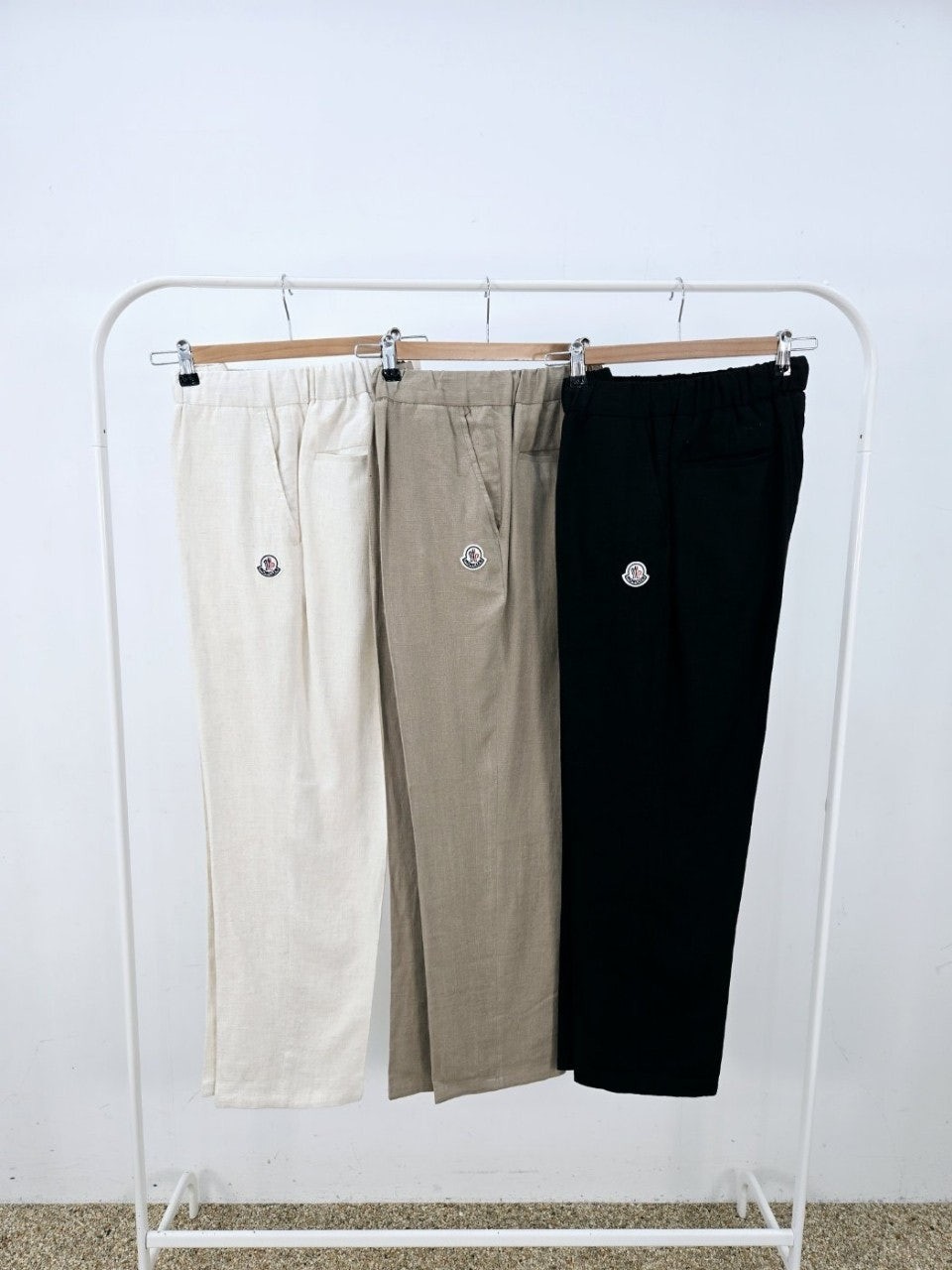 몽클레어 린넨 마 밴딩 슬랙스 (바지)