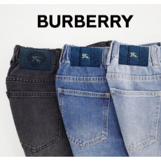 버버리 테이퍼드 베이직 청바지