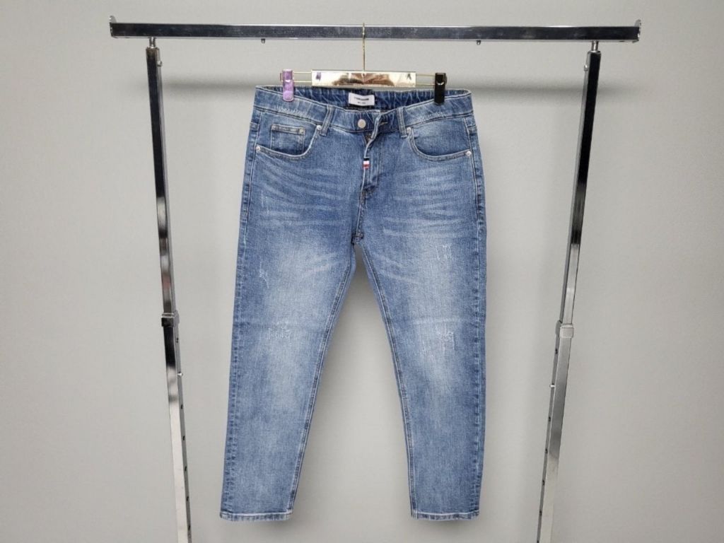 톰브라운 테이퍼드 청바지