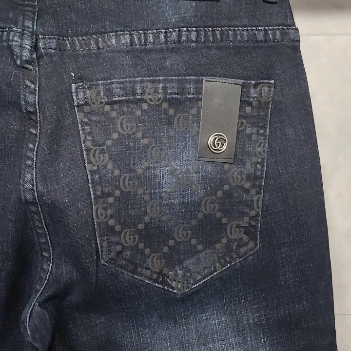 구찌 포켓 견장 진청 청바지
