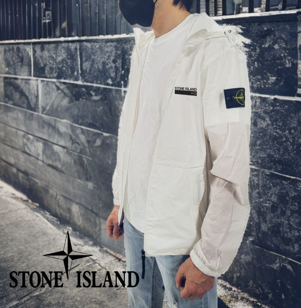 스톤아일랜드 경량 스트레치 바람막이