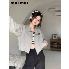 미우미우 여성 테크니컬 바람막이